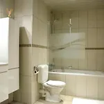 בית נופש In Couvin With Terrace