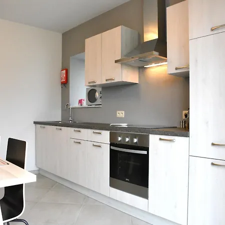 In Couvin With Terrace Feriehus *